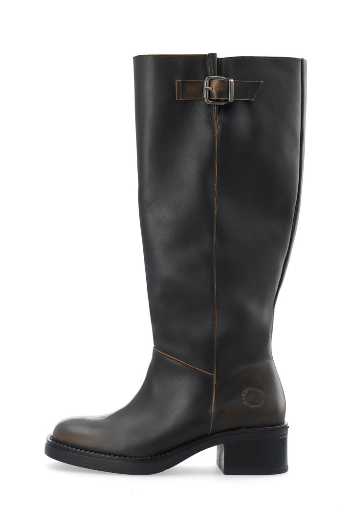 CASHOTT CASRIKKE WIDE PULL BOOT *Pull On Distressed Brown