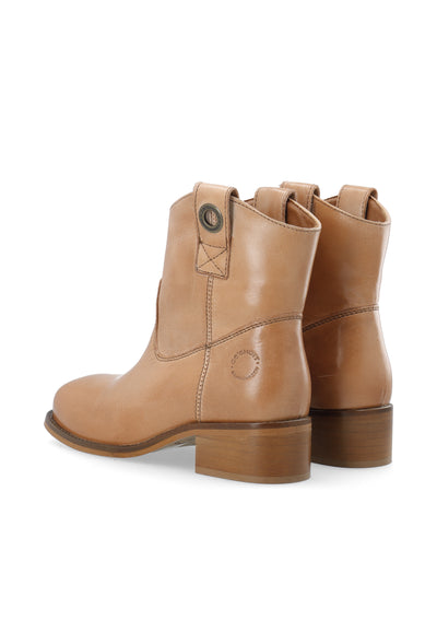CASHOTT CASVILMA PULL ON BOOT Pull On Dark Tan