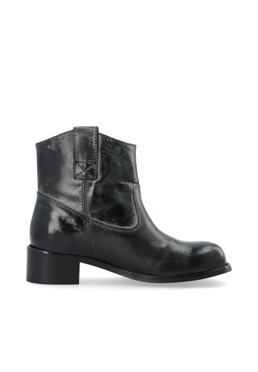 V cut booties black 2025
